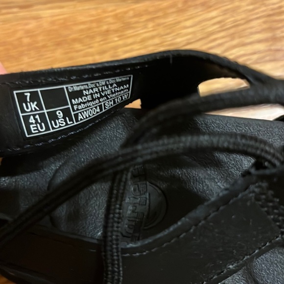 New Dr Martens Nartilla Leather Gladiator Sandals Black size 9 - Picture 14 of 16